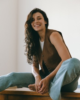Alina Astrovskaya feet photo 4
