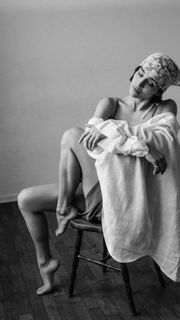 Alina Astrovskaya feet photo 16