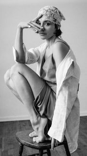 Alina Astrovskaya feet photo 12