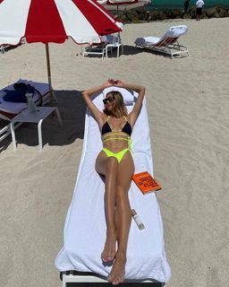 Alina Baikova feet photo 2