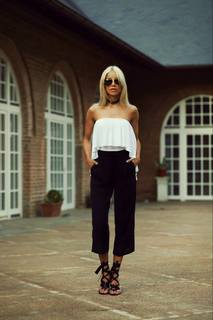 Alina Ceusan feet photo 20