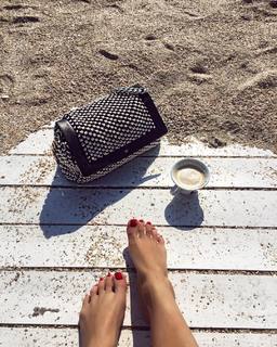 Alina Ceusan feet photo 18