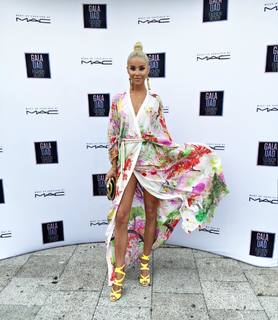Alina Ceusan feet photo 9