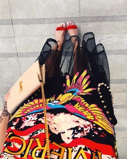 Alina Ceusan feet photo 15