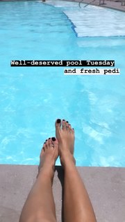 Alina Ceusan feet photo 16