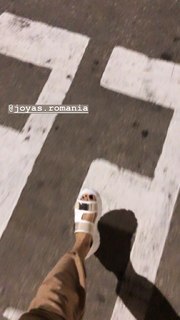 Alina Ceusan feet photo 6