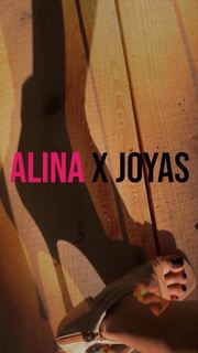 Alina Ceusan feet photo 17