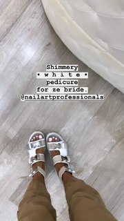 Alina Ceusan feet photo 10