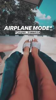 Alina Ceusan feet photo 9