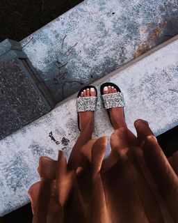 Alina Ceusan feet photo 16