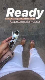 Alina Ceusan feet photo 8