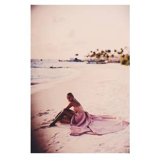 Alina Ceusan feet photo 4