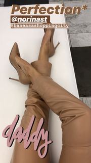 Alina Ceusan feet photo 4