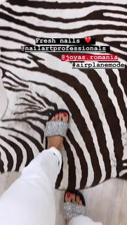 Alina Ceusan feet photo 11