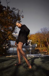 Alina Ceusan feet photo 3