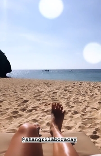 Alina Ceusan feet photo 12