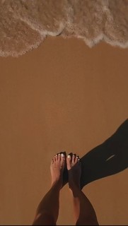 Alina Ceusan feet photo 8