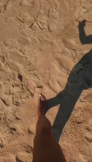 Alina Ceusan feet photo 6