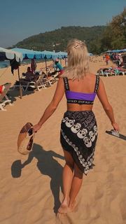 Alina Ceusan feet photo 19