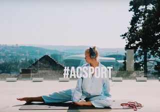 Alina Ceusan feet photo 17
