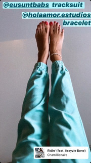 Alina Ceusan feet photo 17