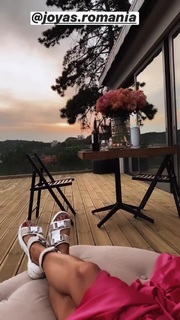 Alina Ceusan feet photo 15