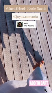 Alina Ceusan feet photo 2
