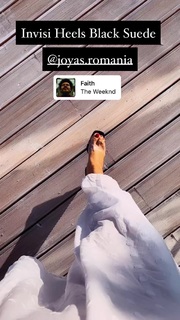 Alina Ceusan feet photo 1
