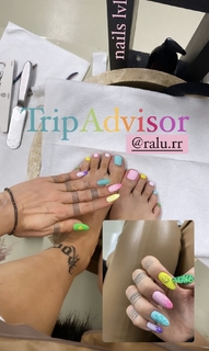 Alina Ceusan feet photo 9
