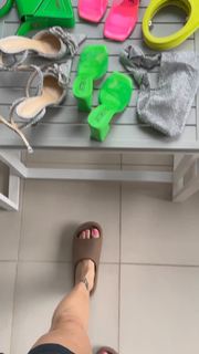 Alina Ceusan feet photo 12