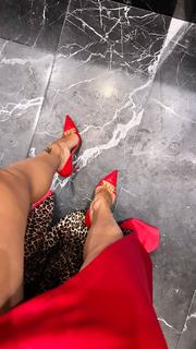 Alina Ceusan feet photo 15