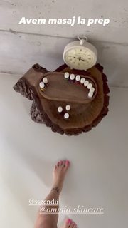 Alina Ceusan feet photo 14