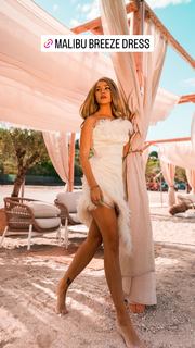 Alina Ceusan feet photo 4