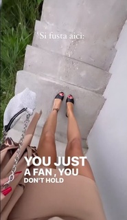Alina Ceusan feet photo 15