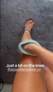 Alina Ceusan feet photo 11