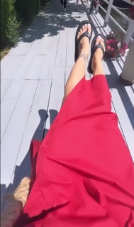Alina Ceusan feet photo 8
