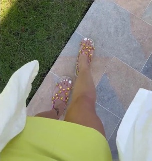 Alina Ceusan feet photo 6