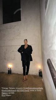 Alina Ceusan feet photo 5