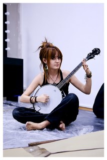 Alina Gingertail feet photo 3