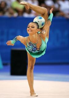 Alina Kabaeva feet photo thumbnail
