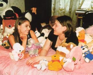 Alina Kabaeva feet photo thumbnail