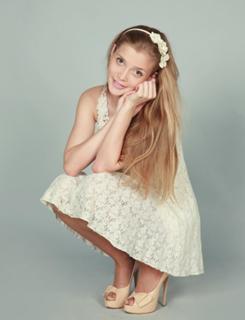Alina Lanina feet photo thumbnail