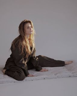 Alina Lanina feet photo thumbnail