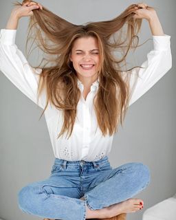 Alina Lanina feet photo thumbnail