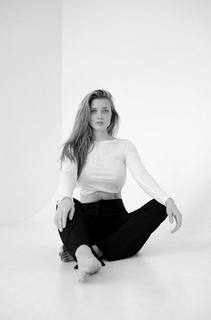 Alina Lanina feet photo thumbnail