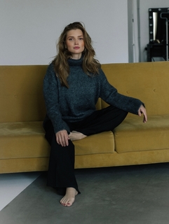 Alina Lanina feet photo thumbnail
