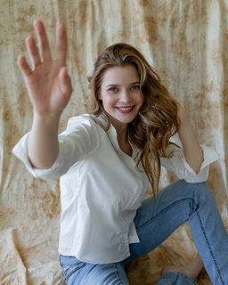 Alina Lanina feet photo thumbnail