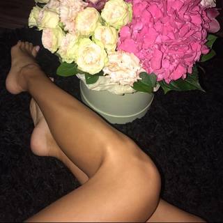 Alina Lobacheva feet photo thumbnail