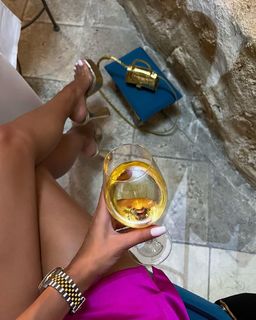 Alina Lobacheva feet photo thumbnail