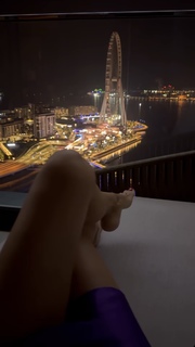 Alina Lobacheva feet photo thumbnail